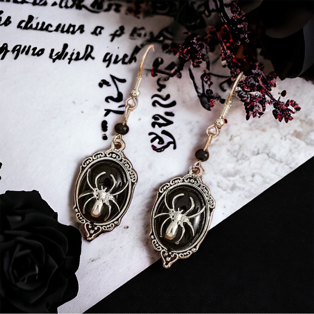 Gothic Retro Style Black Gemstone Spider Earrings Faux Fashion Jewelry‎